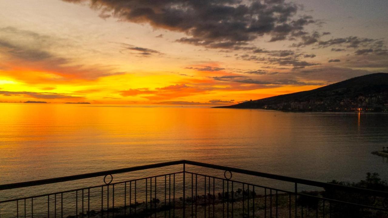 Sina Apartments Sarandë Exterior foto